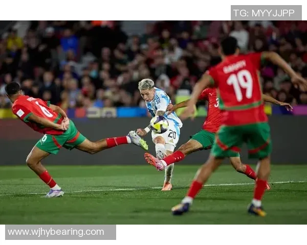 这个点球让你想到了谁？